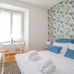 Prati Vintage Charm Modern Comfort