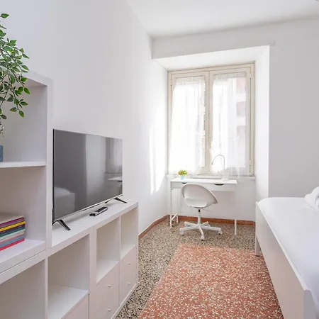 Appartement Prati Vintage Charm Modern Comfort