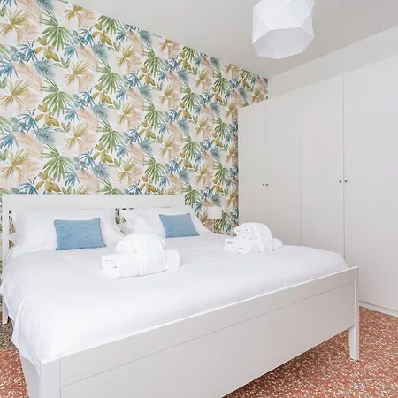 Prati Vintage Charm Modern Comfort Appartement *